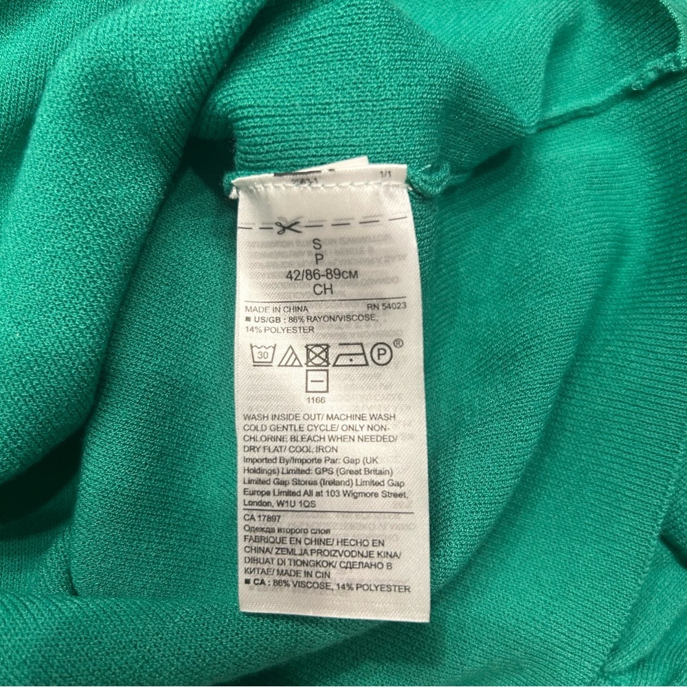 *NWT* Banana Republic Off the Shoulder Sweater in Florida Green, Size Small - Picture 7 of 7